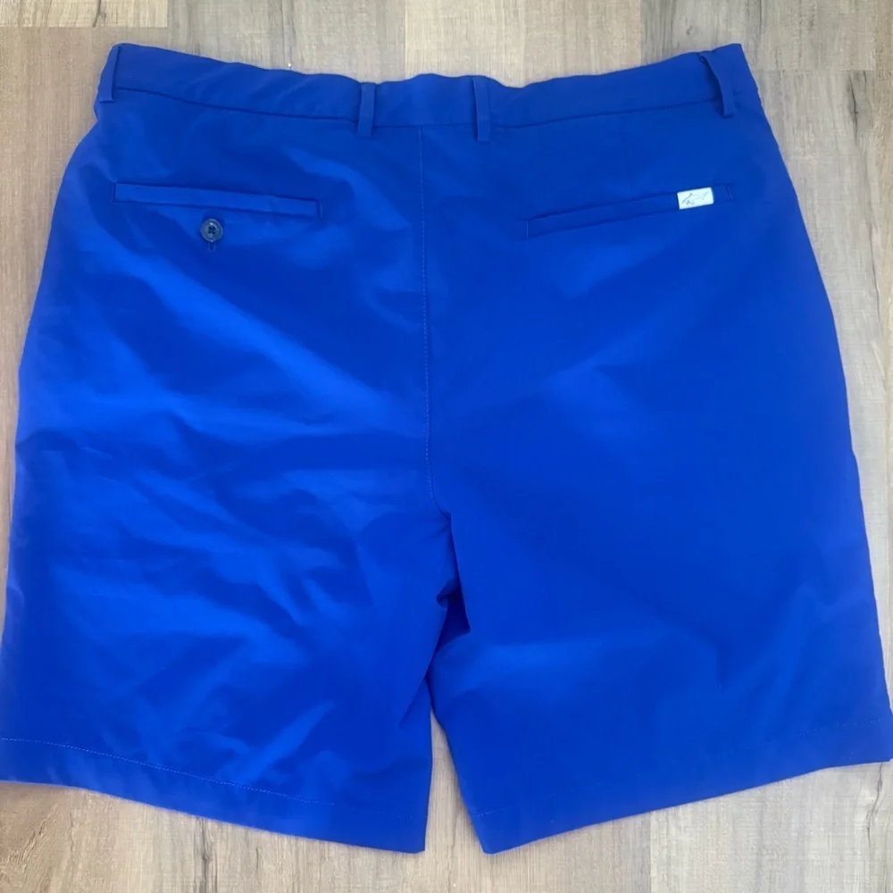 Attack Life by Greg Norman Blue Flat Front Shorts